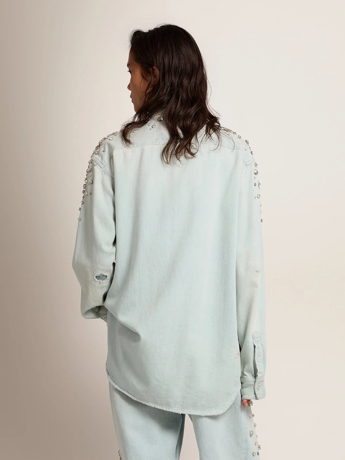 Camicia boyfriend bleached Collezione Golden con cristalli cabochon