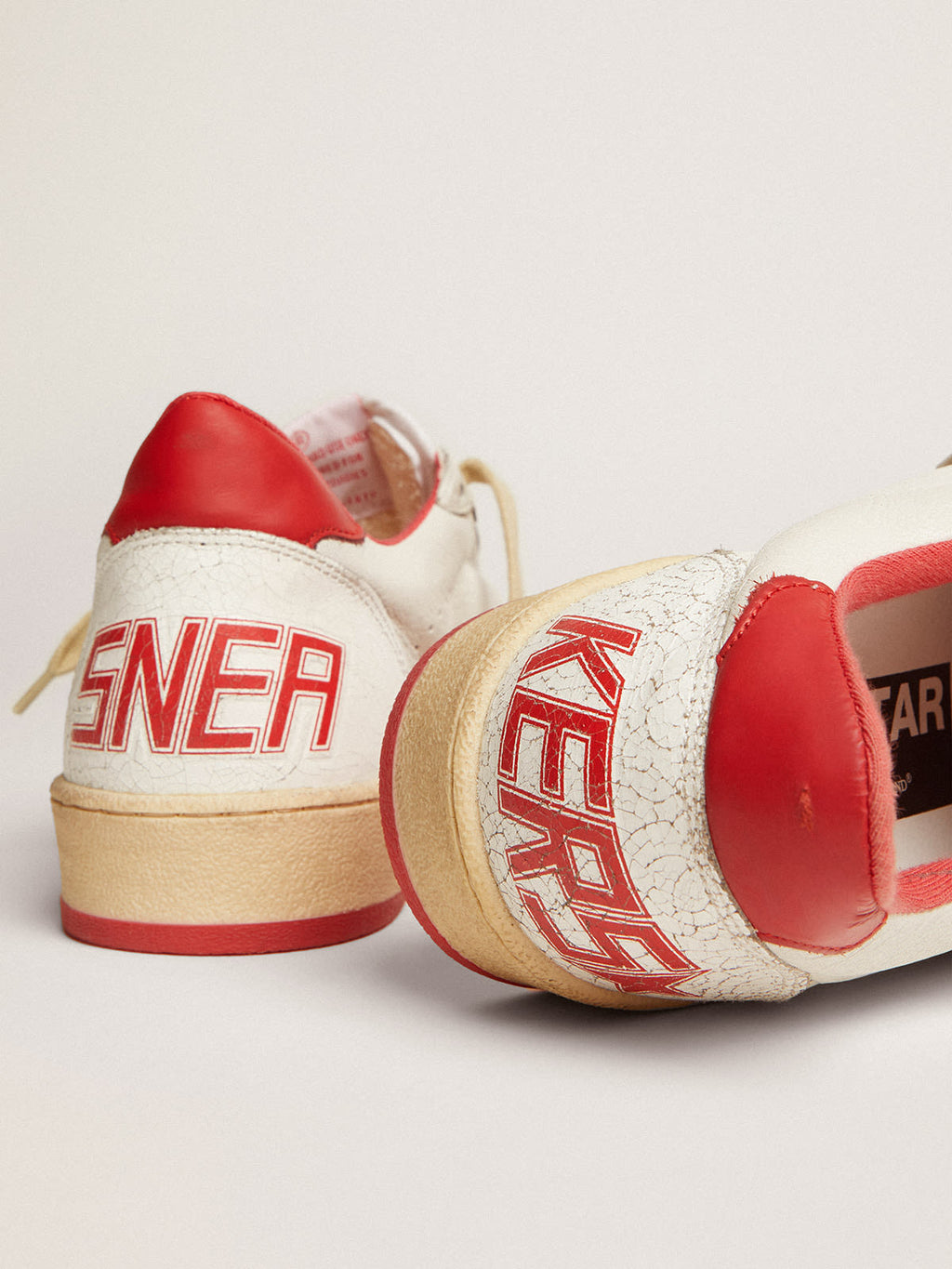 Sneakers Ball Star bianche in pelle con stella e talloncino rossi