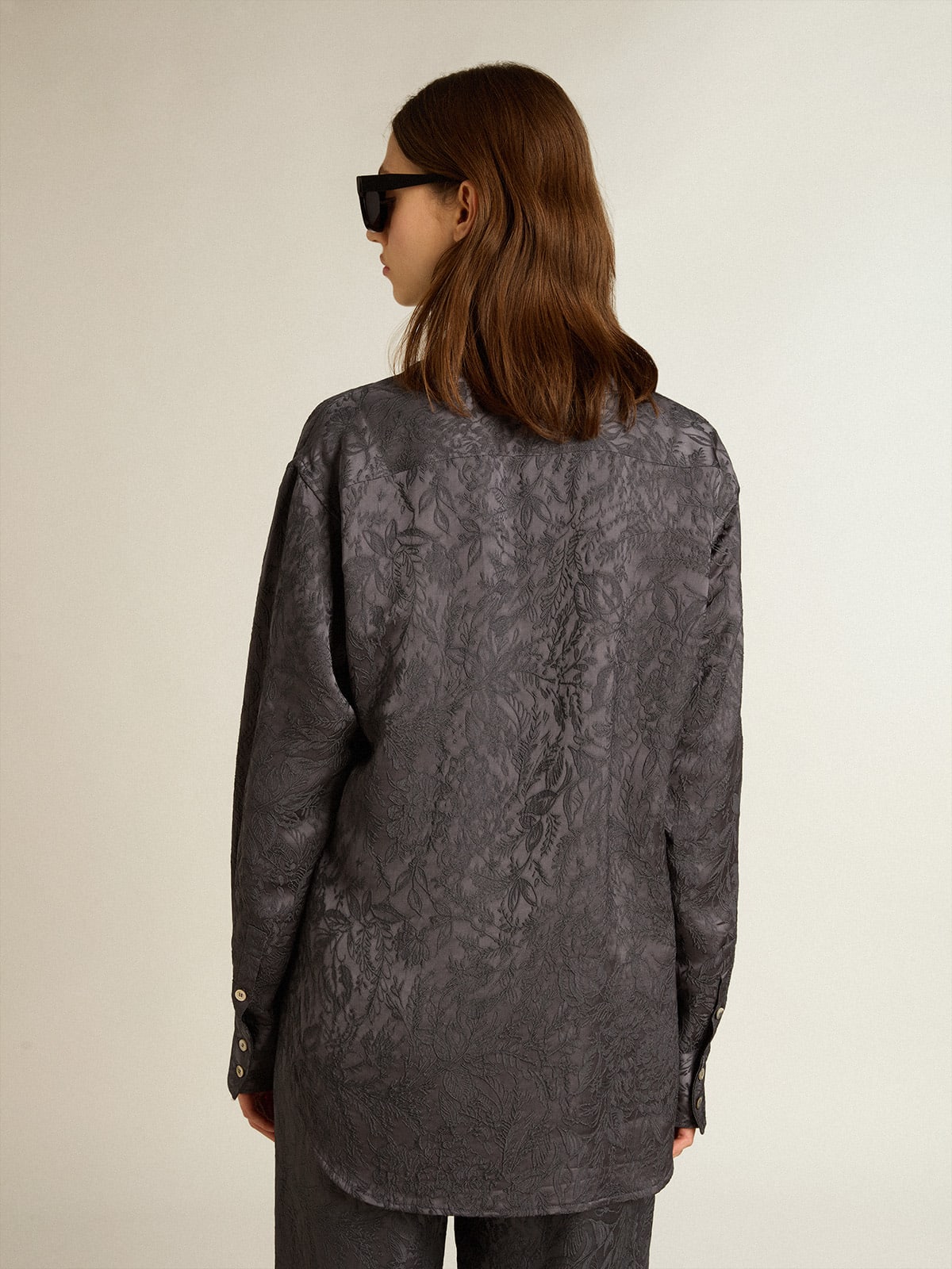 Camicia in jacquard con motivo toile de jouy all over