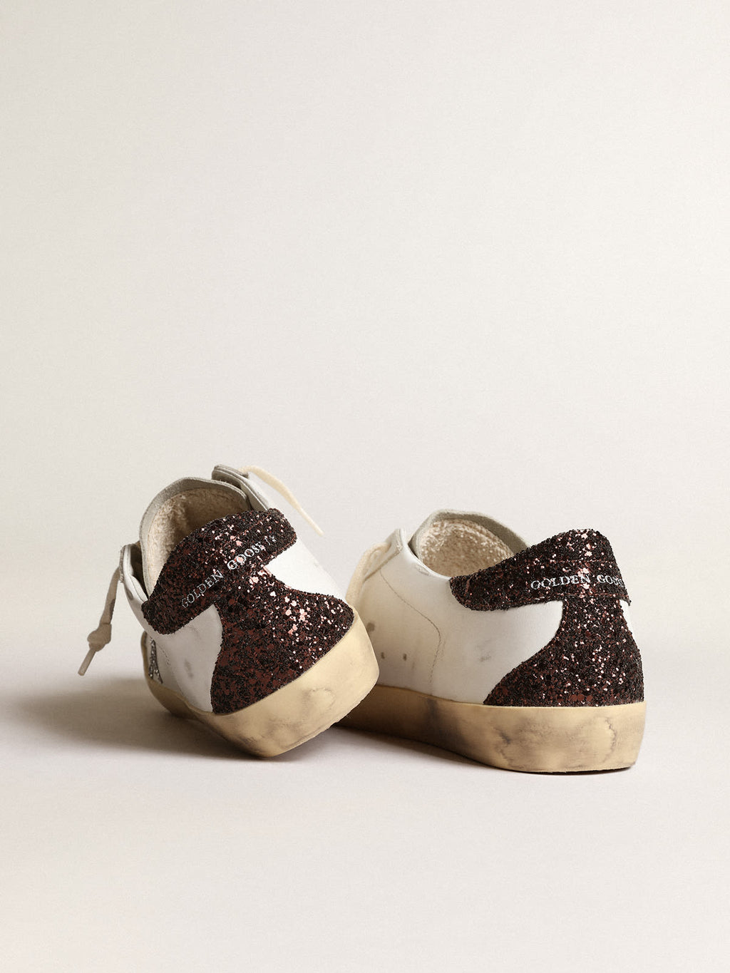Super-Star con stella argento e talloncino in glitter marroni