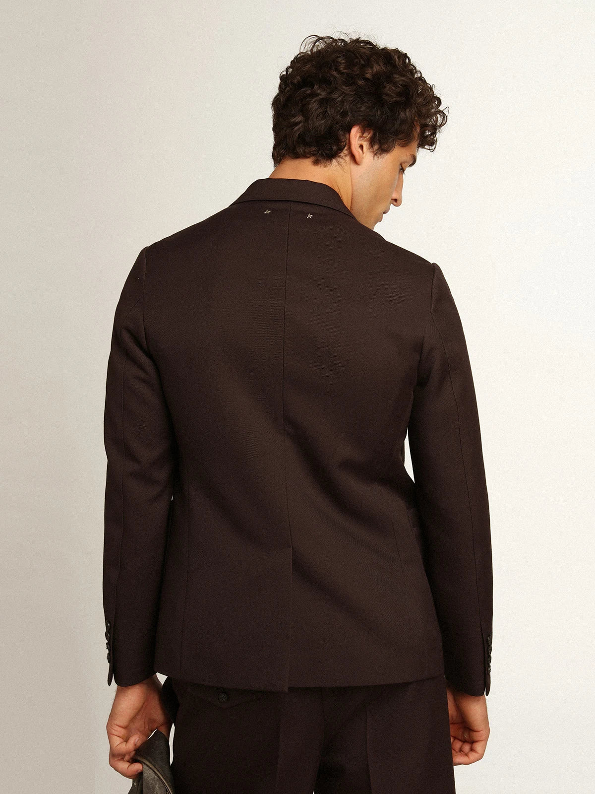 Blazer monopetto Collezione Journey in gabardine di lana color liquirizia con bottoni in corno