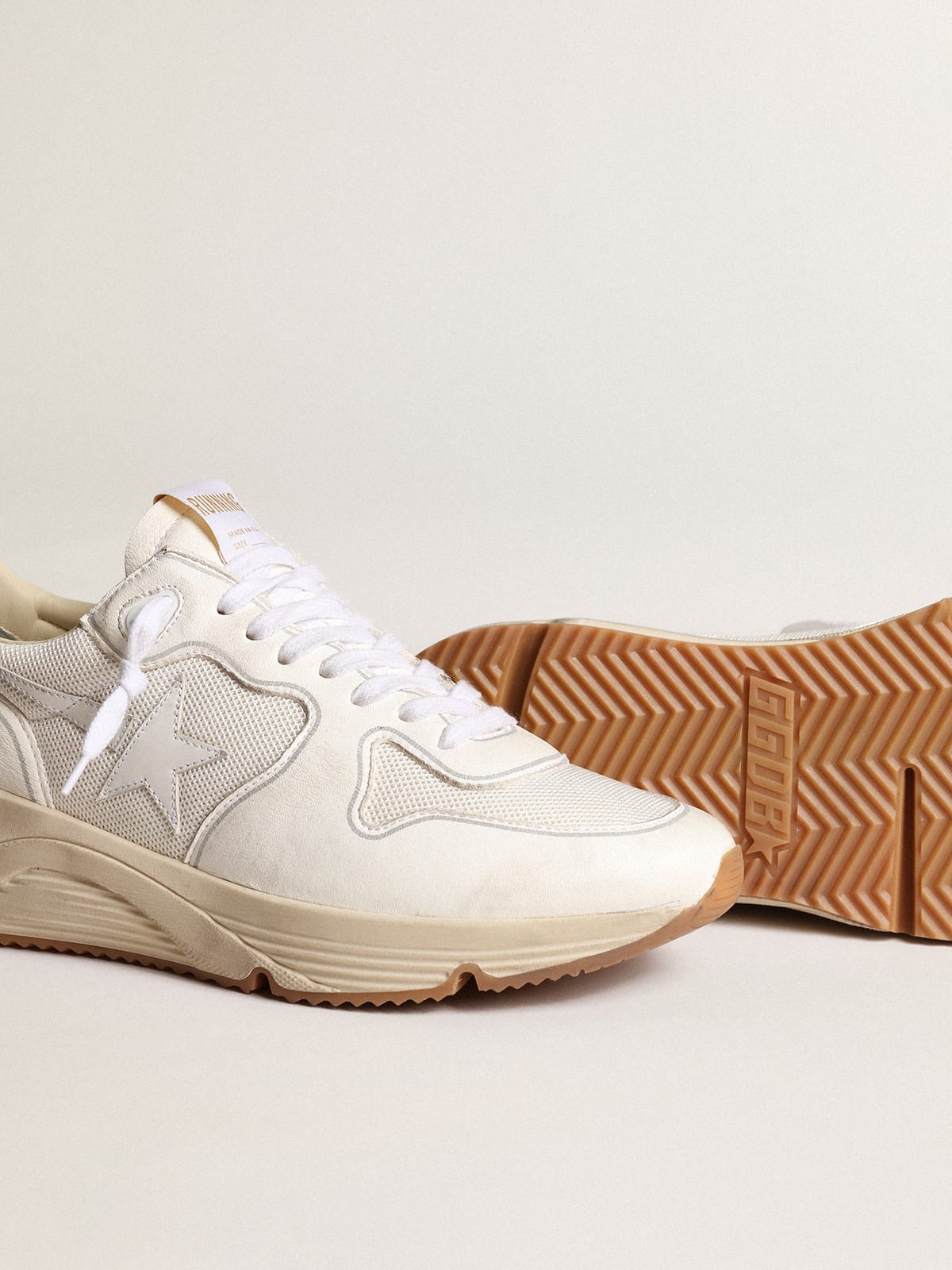 Sneaker Running Sole Donna in rete e nappa color bianco ottico con stella in pelle bianca