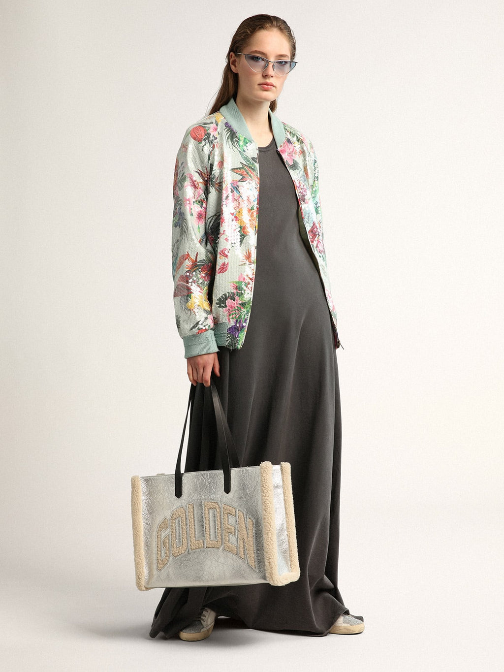 Borsa Californa Bag East-West in pelle laminata color argento e inserti in lana merino