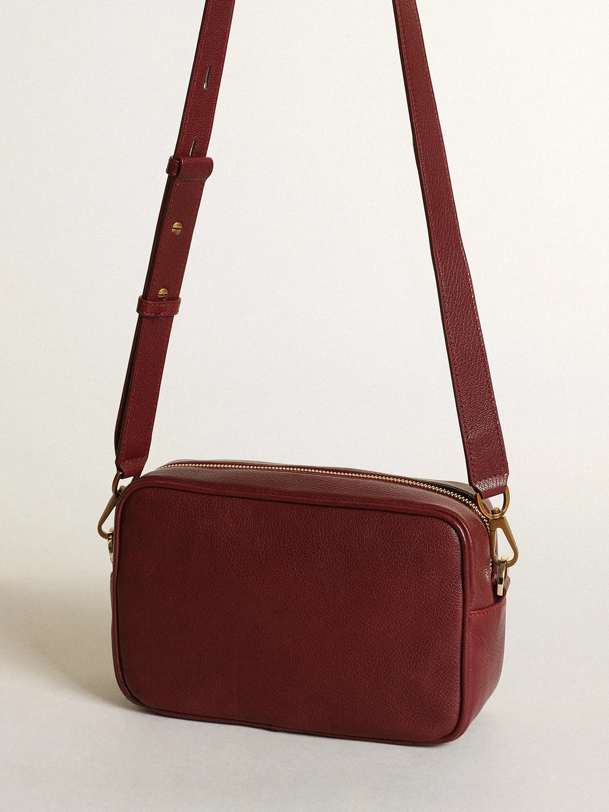 Borsa Star Bag in pelle color bordeaux con stella ton sur ton