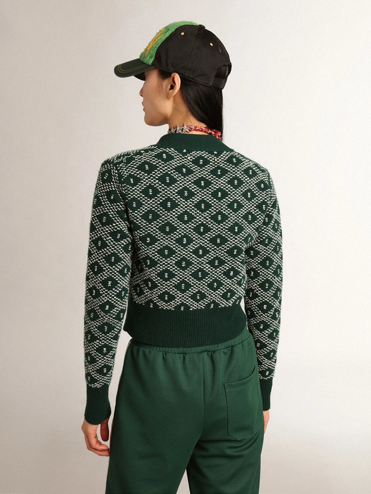 Cropped Cardigan Collezione Journey con jacquard a rombi nei toni del verde e del bianco
