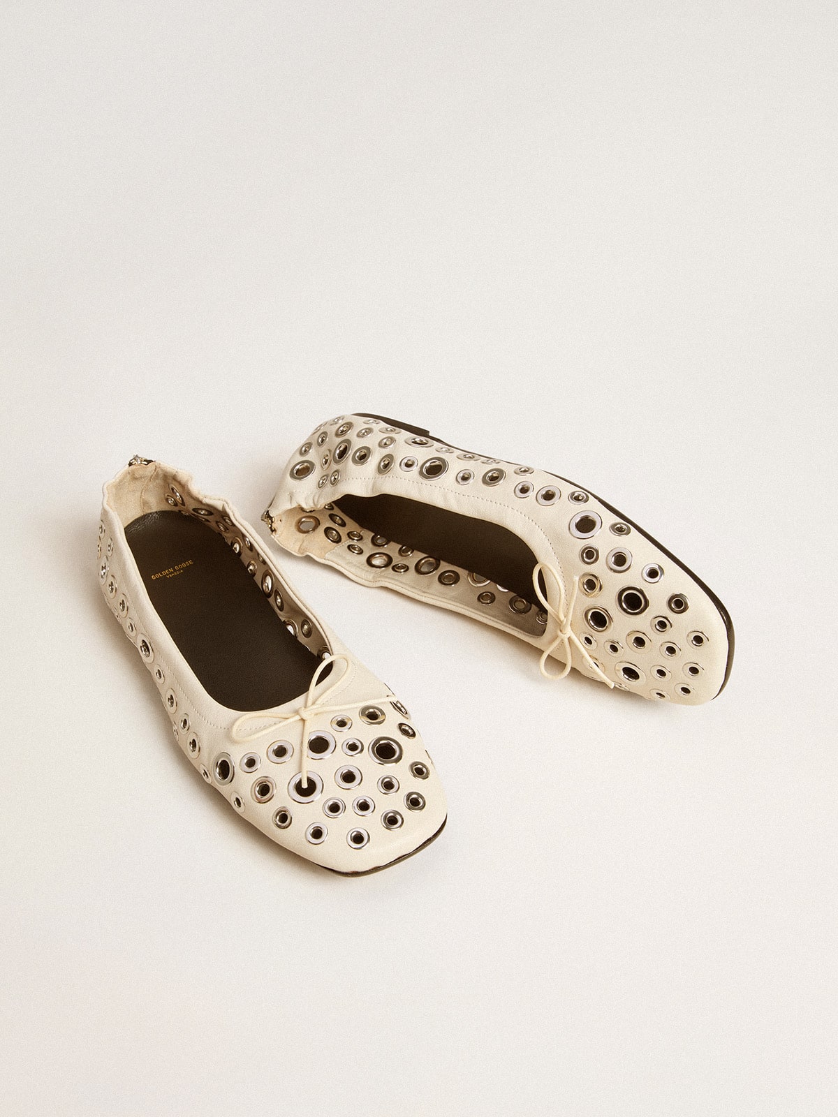 Amy ballet flats in white nappa leather with silver colored studs