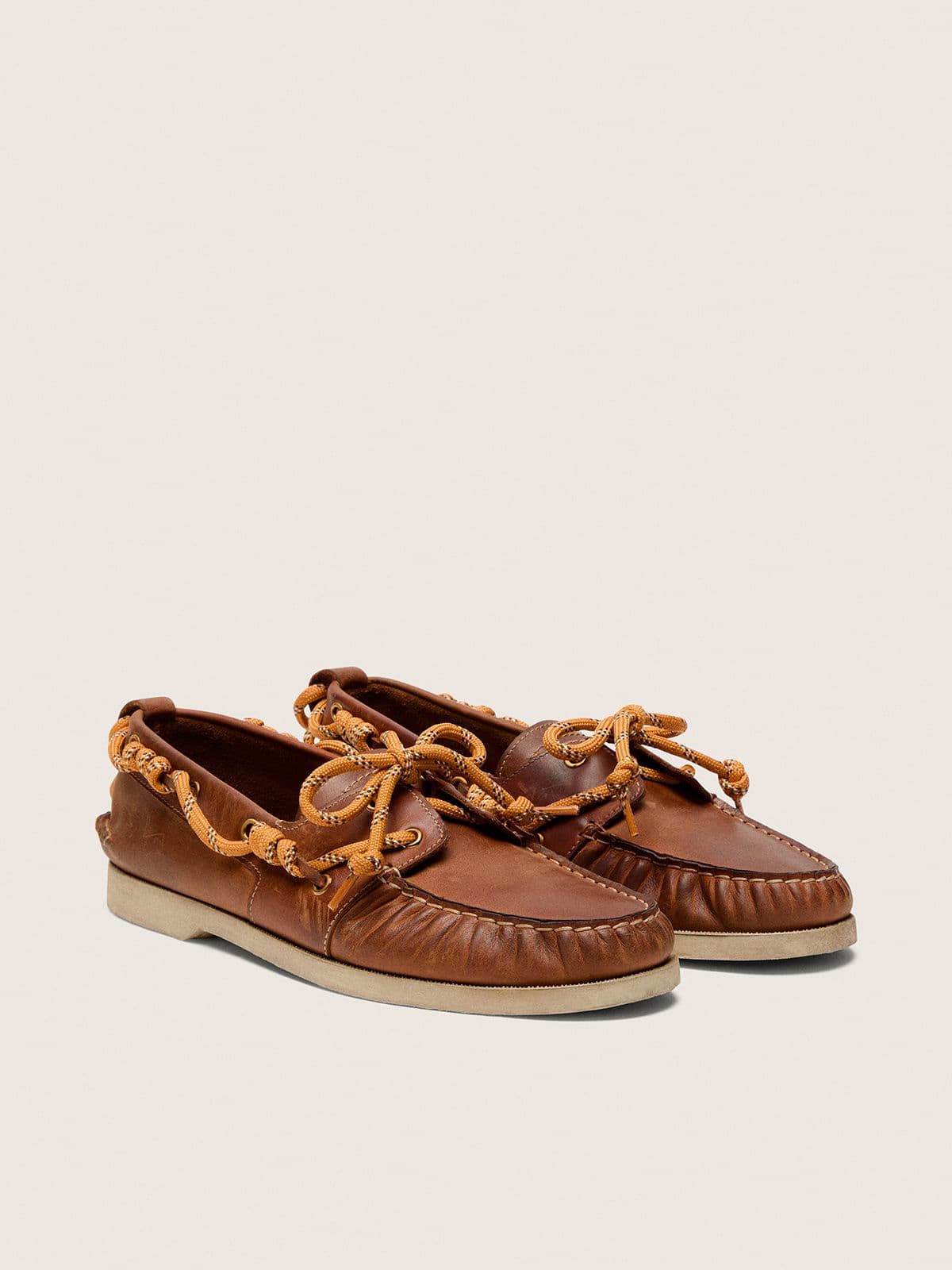 Men's Cruise loafers in tobacco-colored leather with orange hiking laces