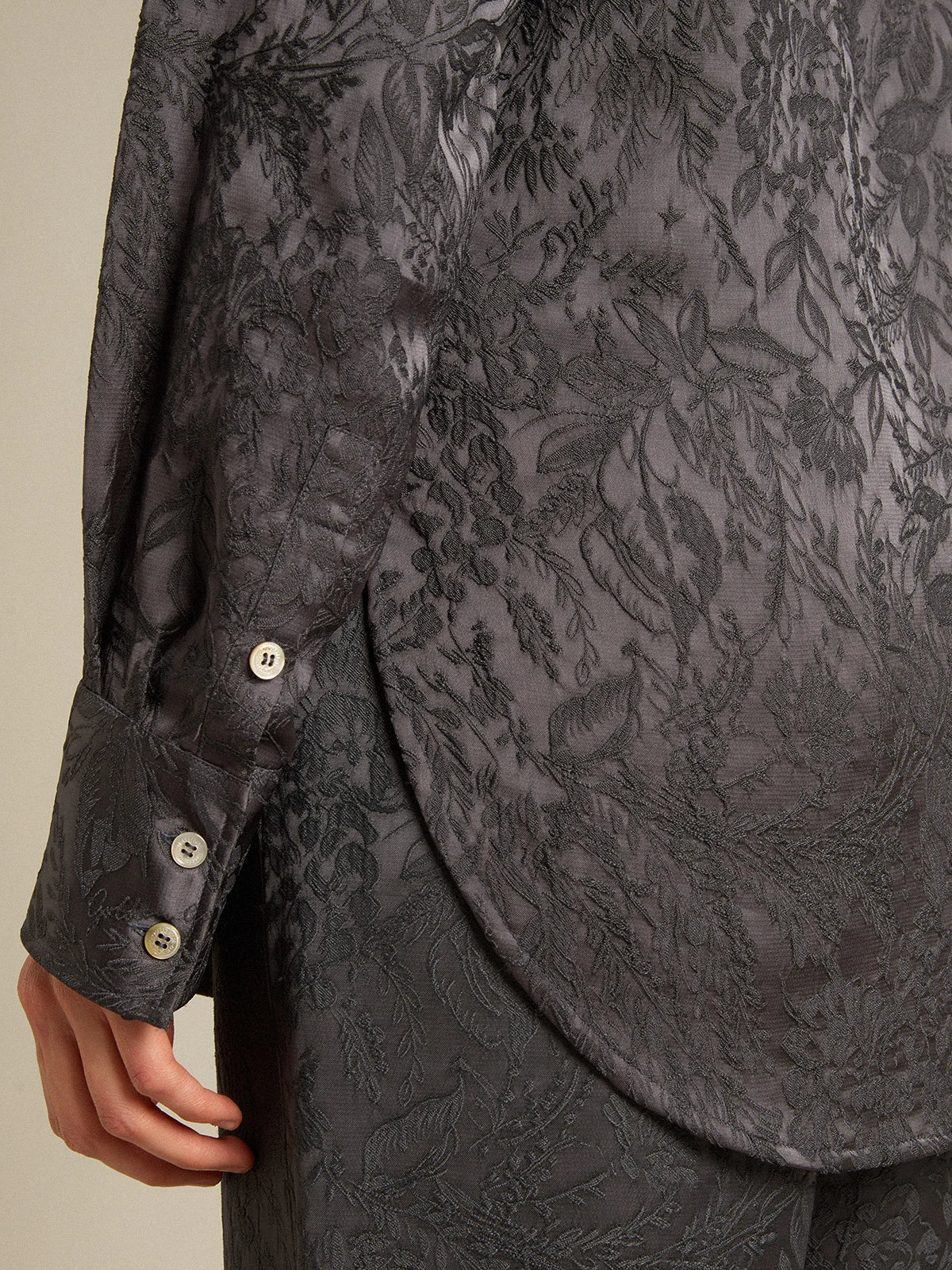 Camicia in jacquard con motivo toile de jouy all over