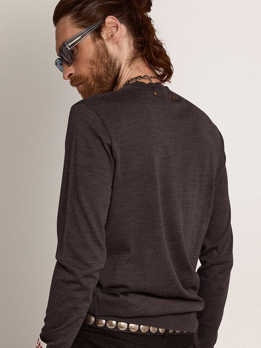 Maglione girocollo in lana color grigio mélange scuro