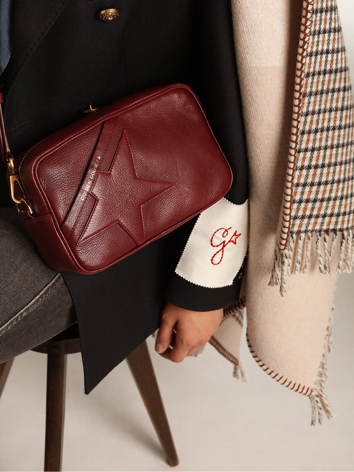 Borsa Star Bag in pelle color bordeaux con stella ton sur ton