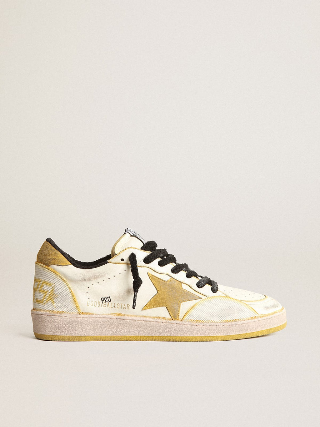 Ball Star Pro Donna in nappa color crema con inserti in gomma