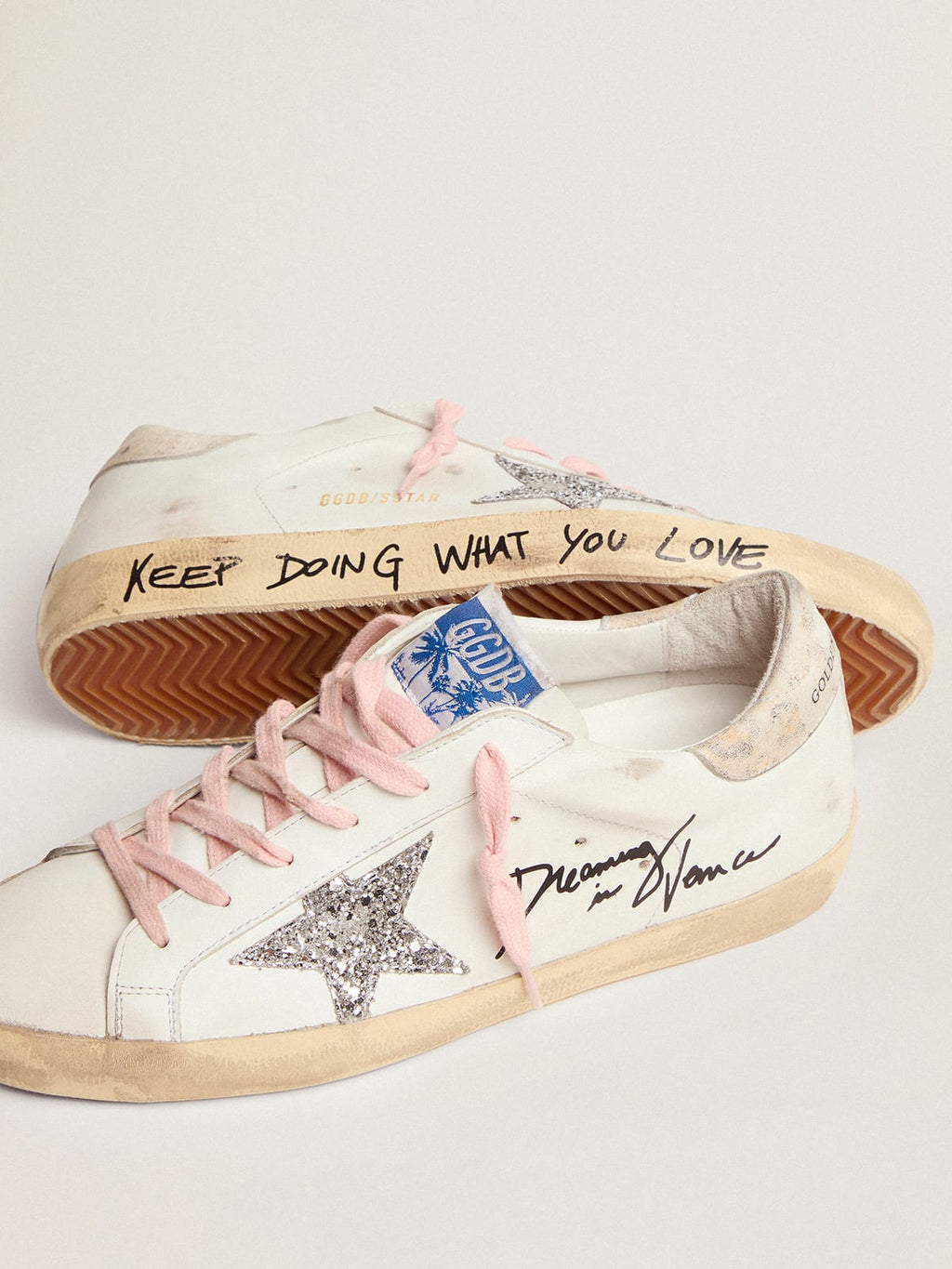 Sneaker Super-Star con stella in glitter argento e talloncino in pelle con stampa leopardata