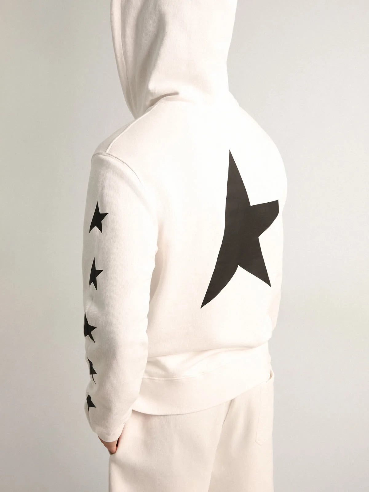 Felpa con cappuccio Alighiero Collezione Star di colore bianco vintage con stelle nere a contrasto