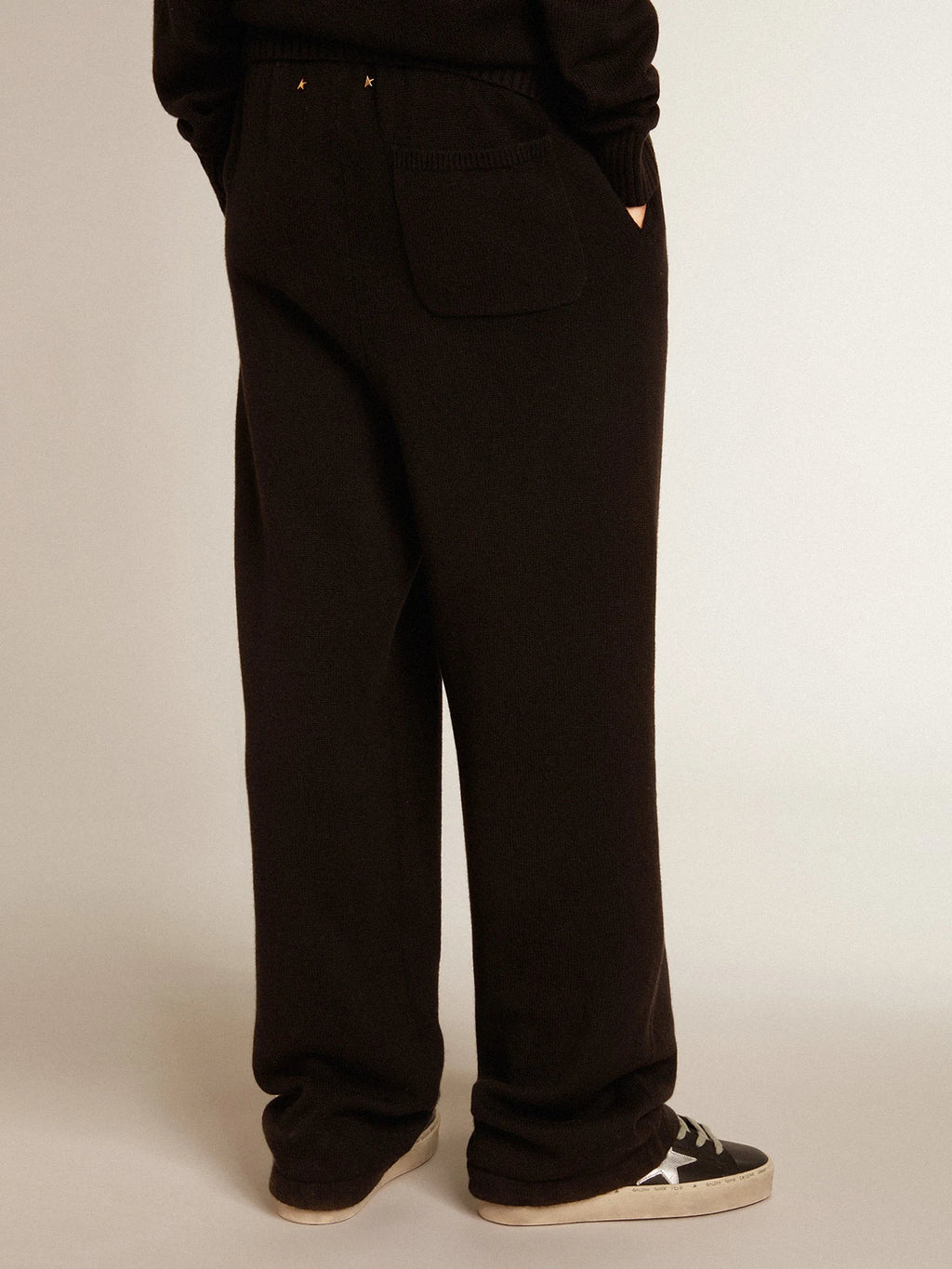 Pantalone jogging donna misto cashmere di colore nero