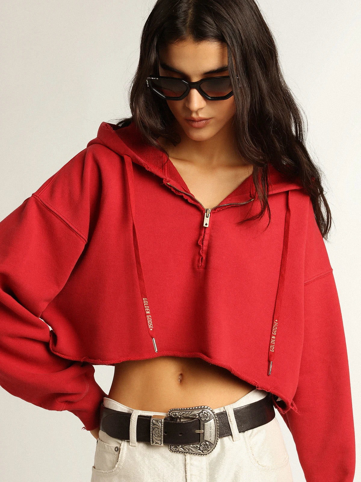 Felpa crop con cappuccio colore rosso