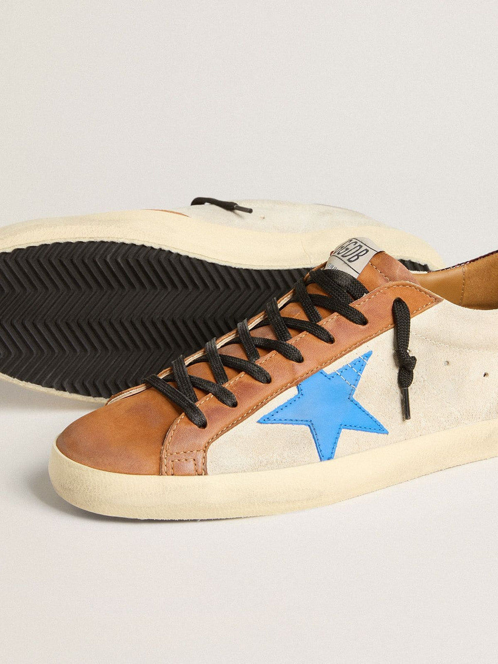 Beige Men's Super-Star LTD with light blue star and crocodile-print heel tab