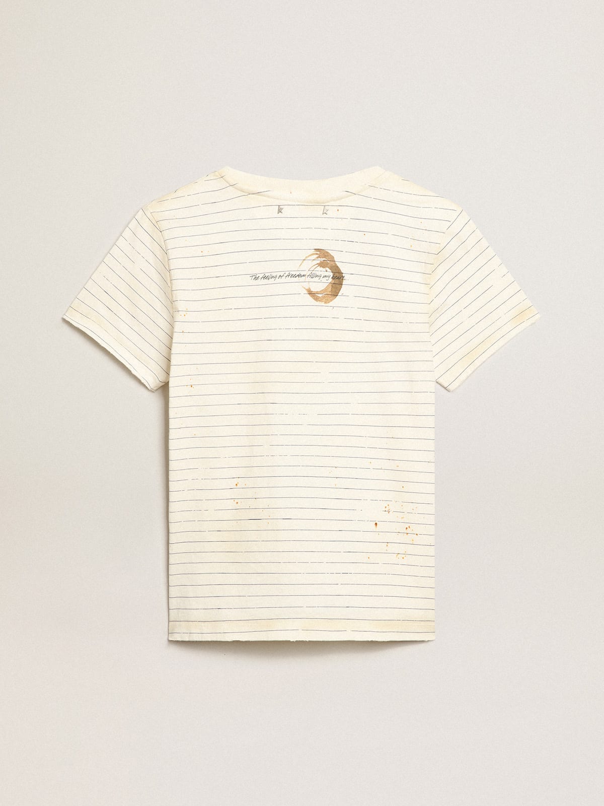 T-shirt di colore bianco effetto notebook antico