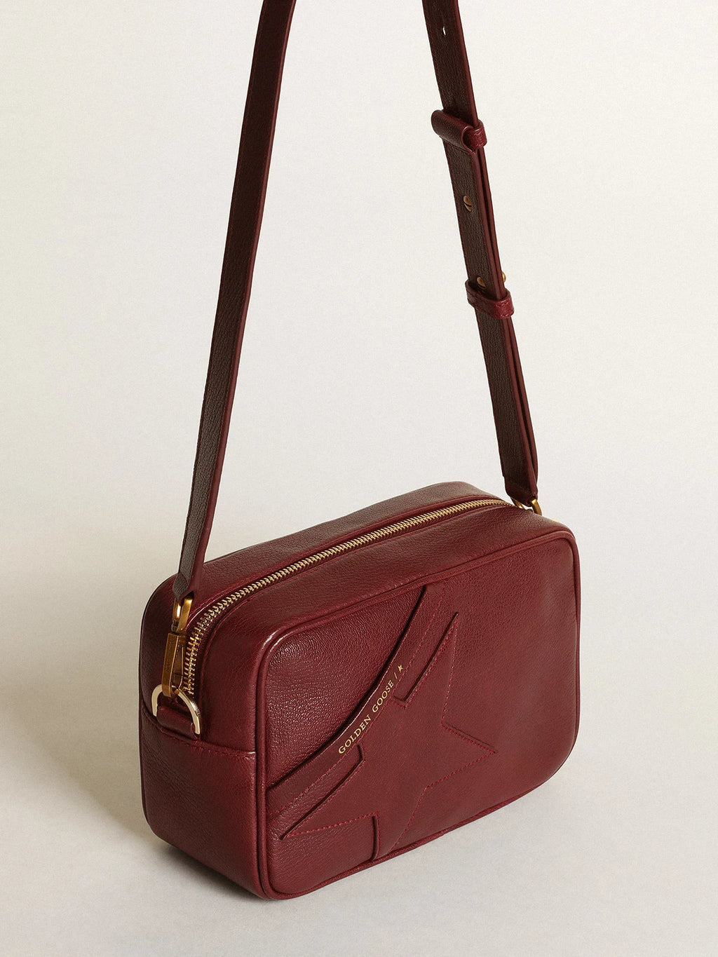 Borsa Star Bag in pelle color bordeaux con stella ton sur ton