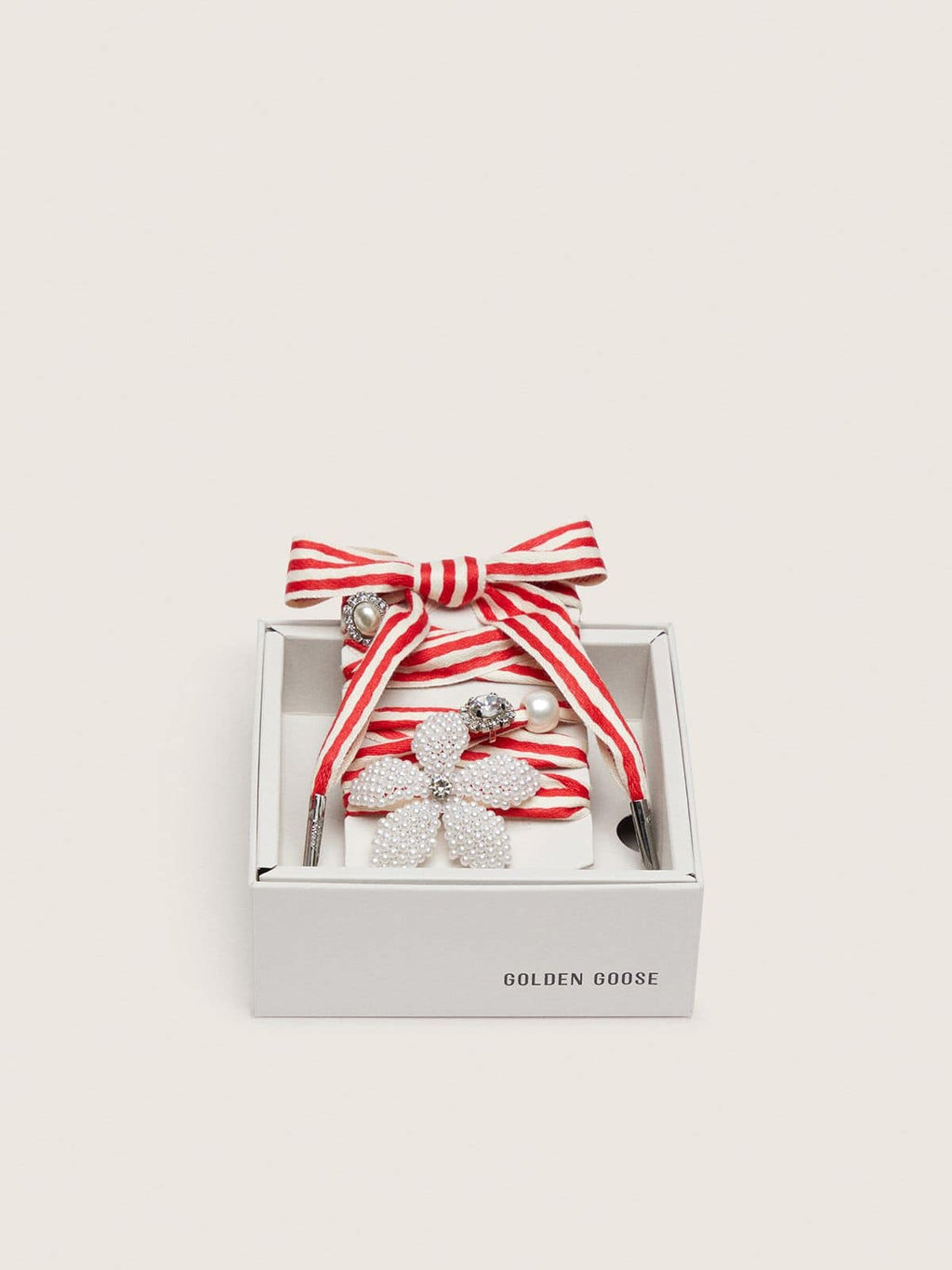 Skins "Playful" red and beige striped laces embellished with charms