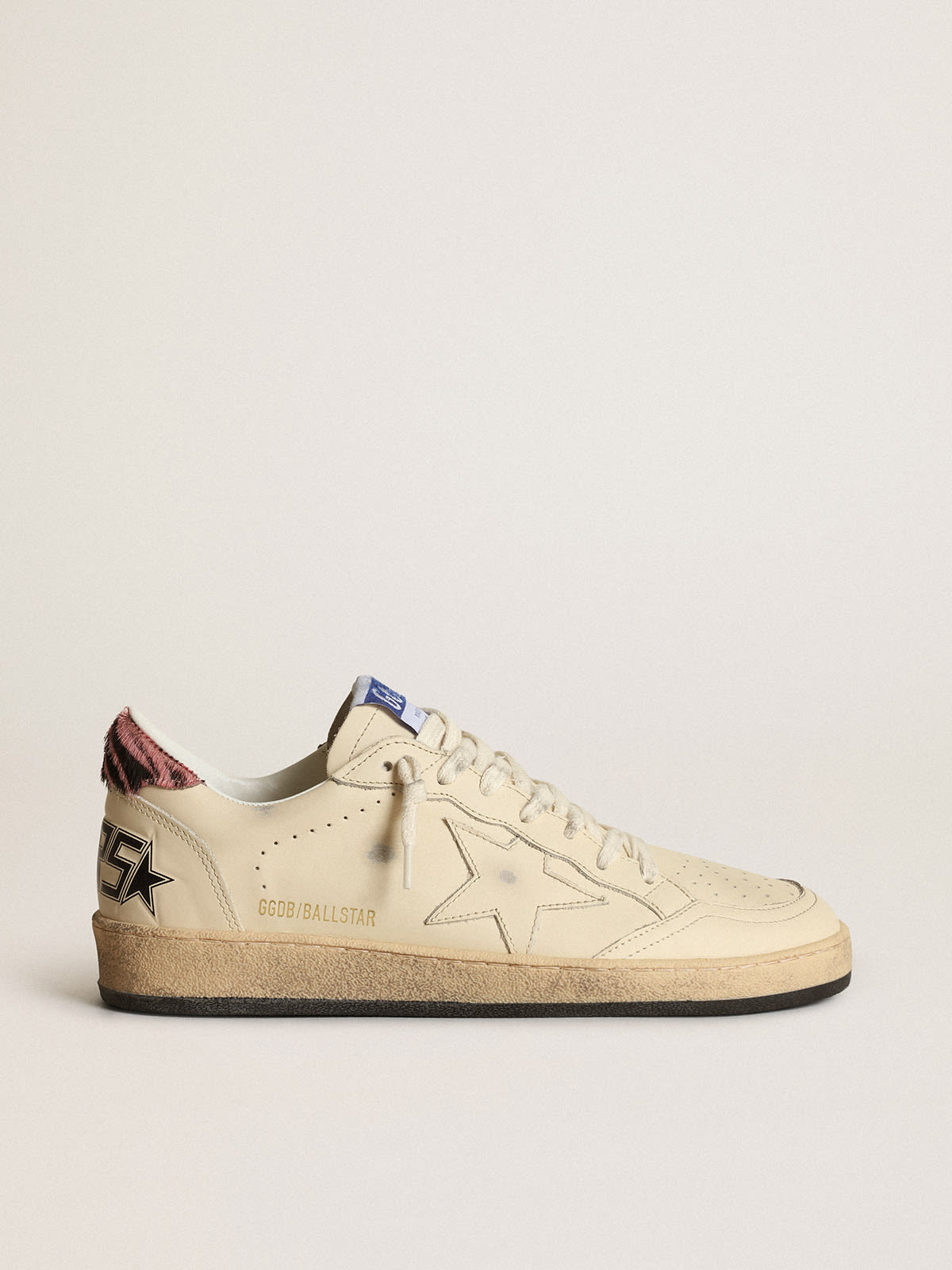 Sneaker Ball Star LTD in pelle color avorio con talloncino in cavallino zebrato rosa e nero