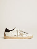 Sneakers Super-Star donna con talloncino nero e metal studs lettering