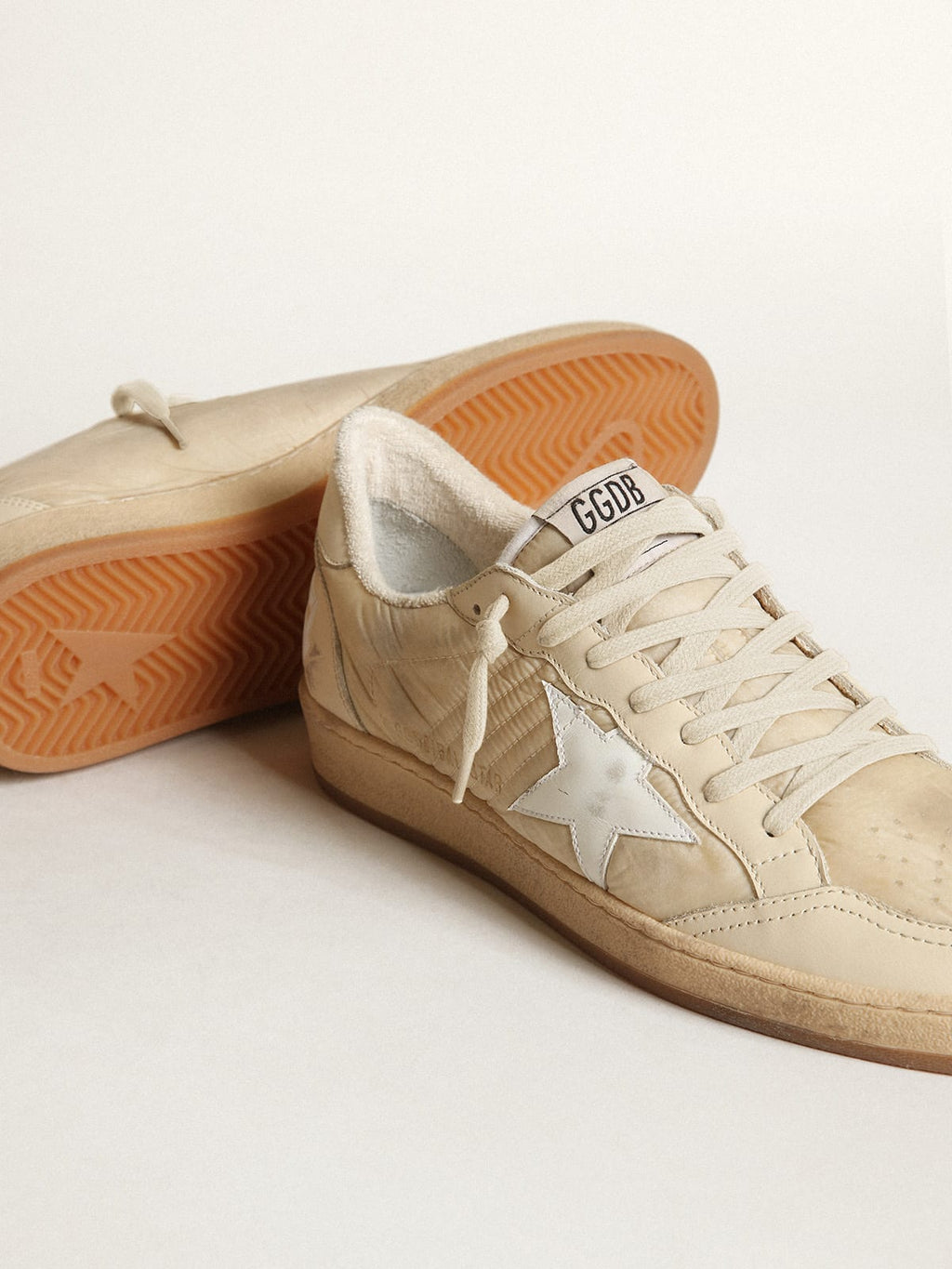 Sneaker Ball Star uomo in nylon bianco latte con stella in pelle bianca e talloncino in pelle bianco latte