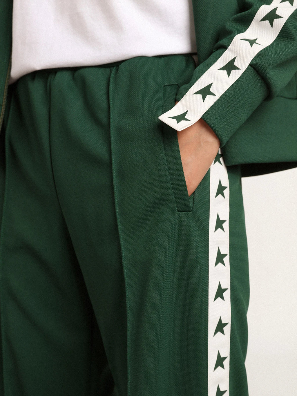 Pantalone jogging Dorotea Collezione Star di colore verde brillante con fascia e stelle a contrasto