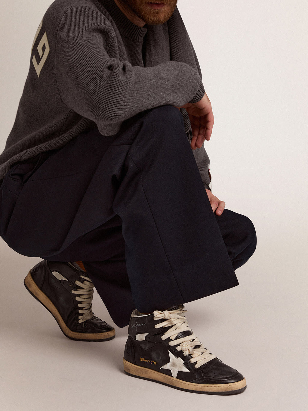 Sneaker Sky-Star in nappa nera con stella in nappa bianca