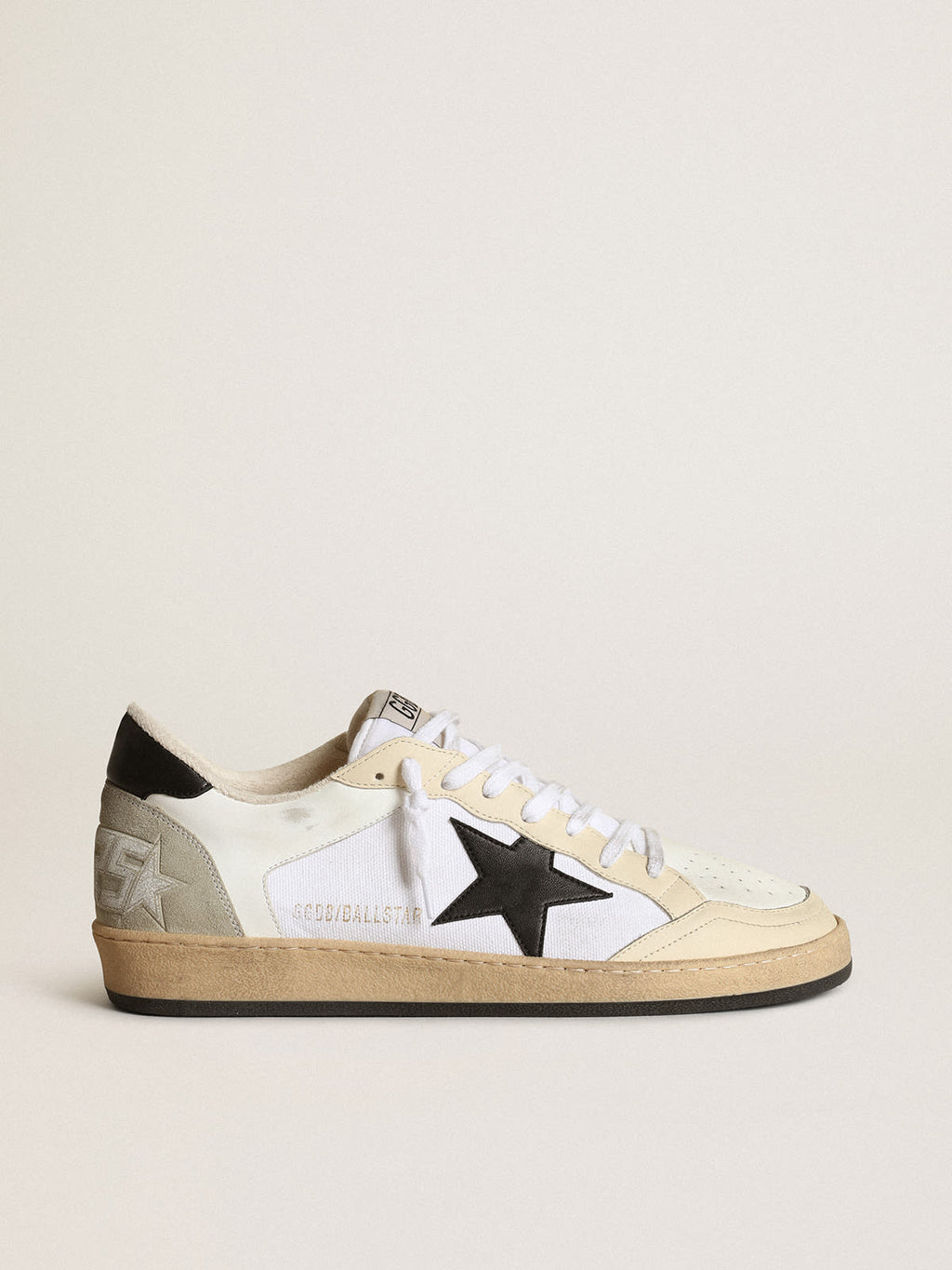 Sneaker Ball Star uomo in canvas e pelle bianchi con inserti in pelle avorio e stella in nappa nera