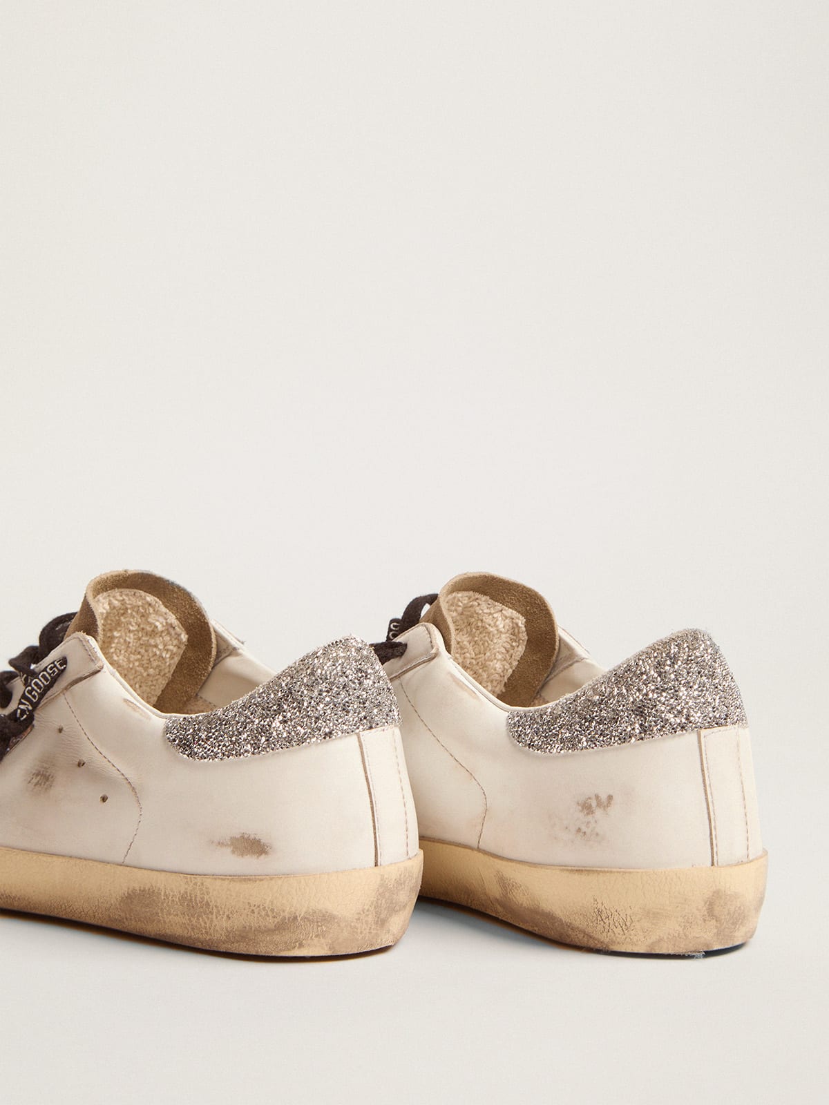 Super-Star con stella in cristalli con stampa leo e talloncino argento