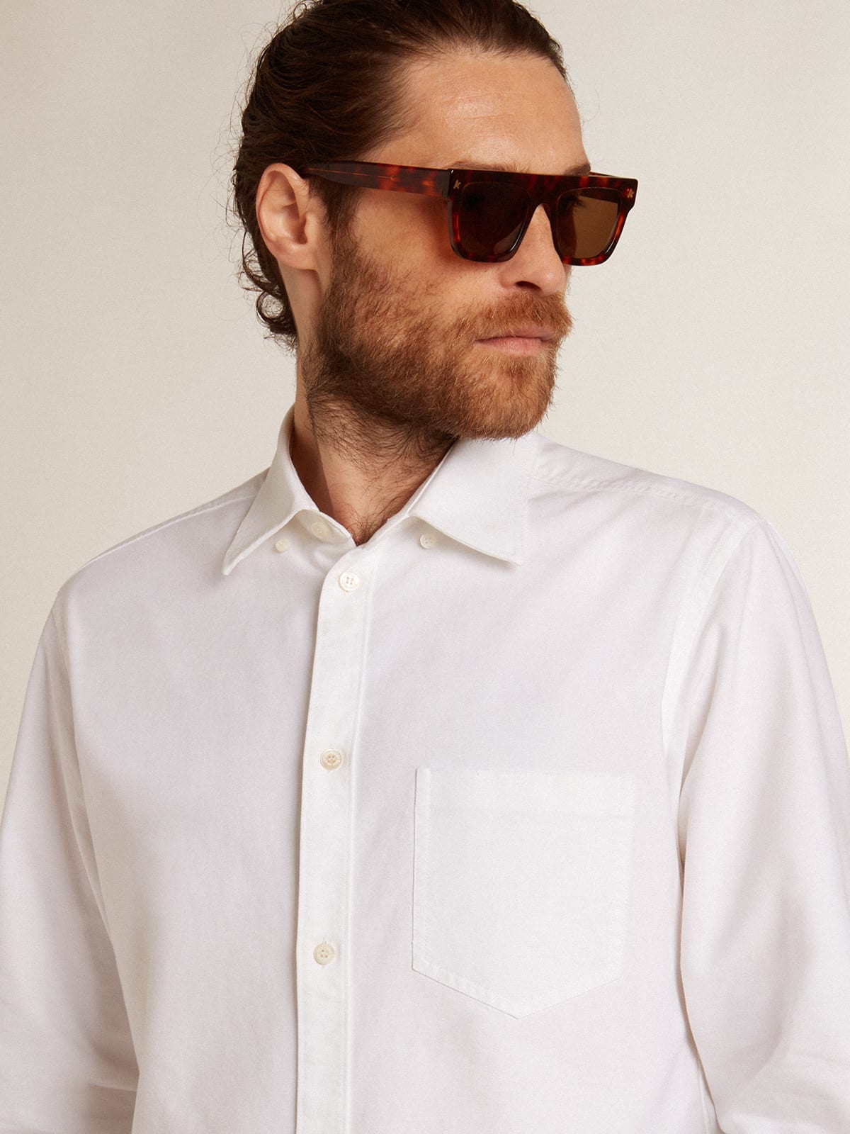 Camicia di colore bianco in cotone