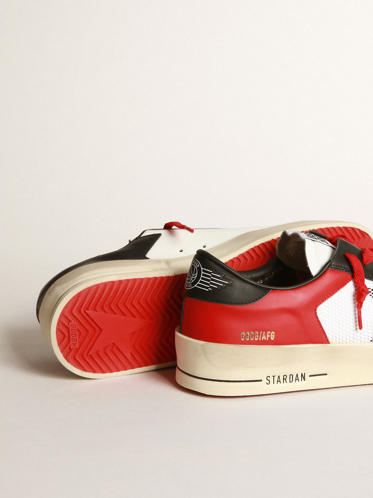 Sneakers Stardan in pelle con inserti in mesh