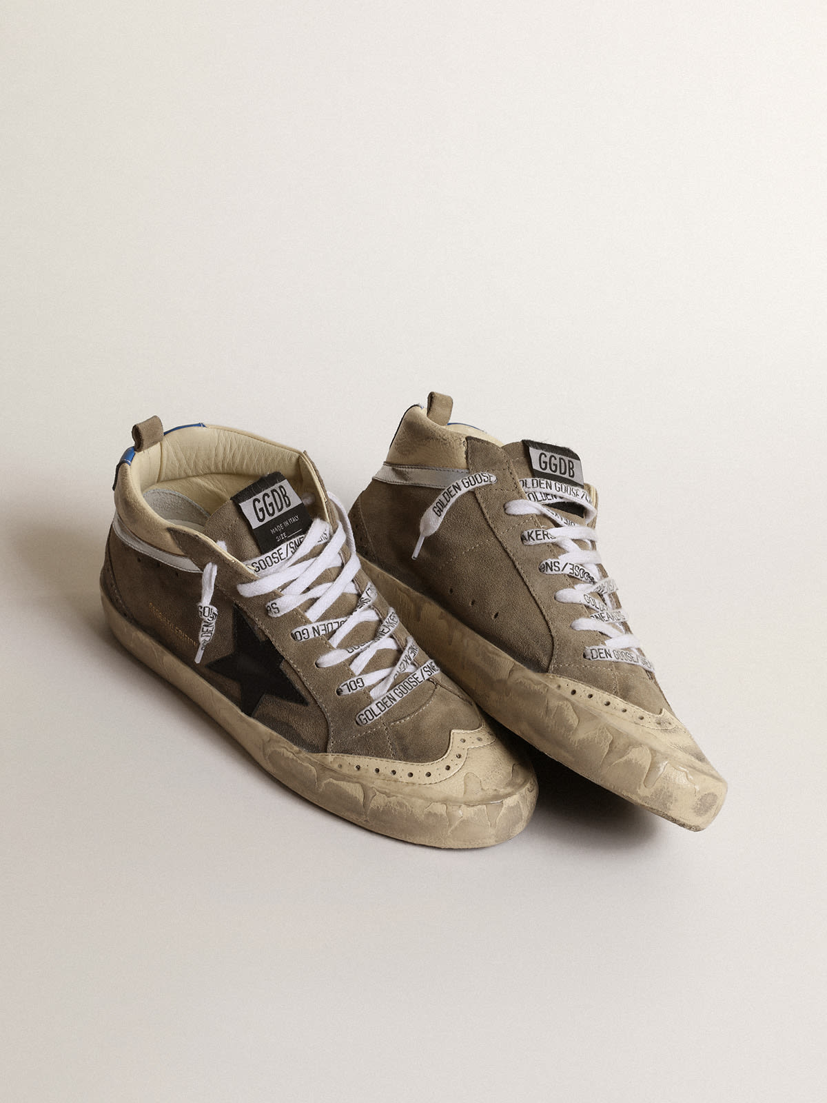 Mid Star LAB uomo in suede grigio ghiaccio con stella nera