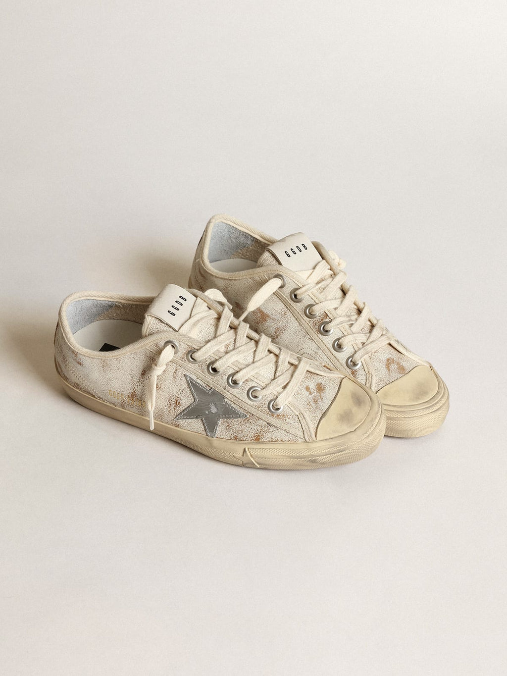 Sneaker V-Star in pelle lucida bianca con stella in pelle laminata color argento