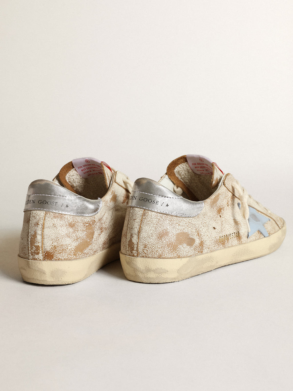 Sneaker Super-Star donna con stella in pelle azzurro fumé e talloncino in pelle laminata color argento