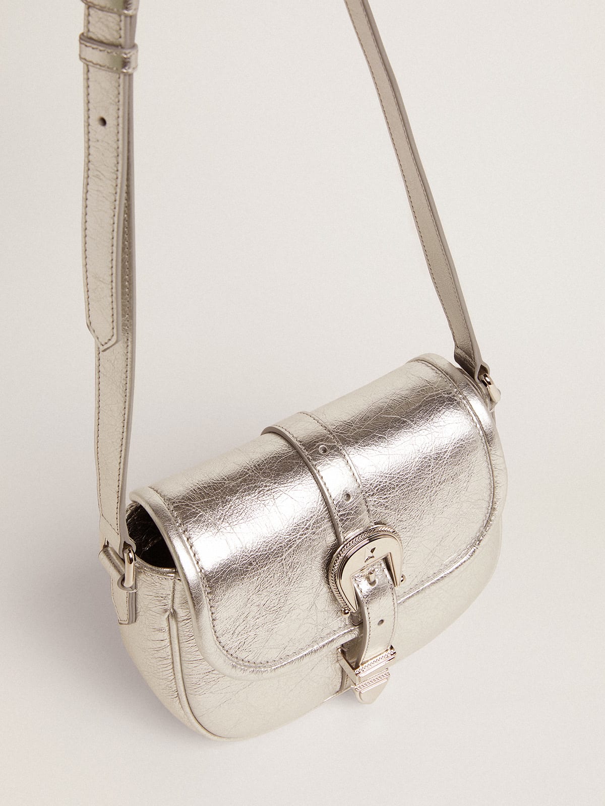 Borsa Rodeo Bag small in pelle laminata color argento