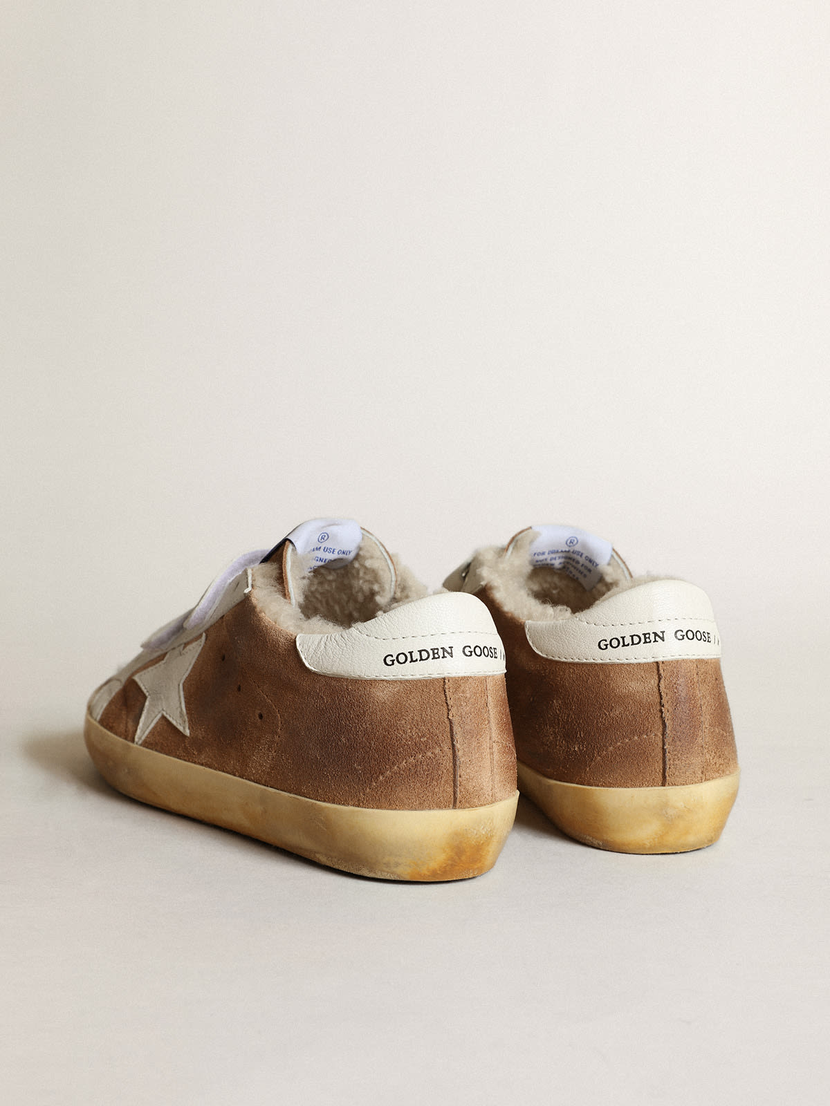 Old School in suede color tabacco con stella e talloncino bianco