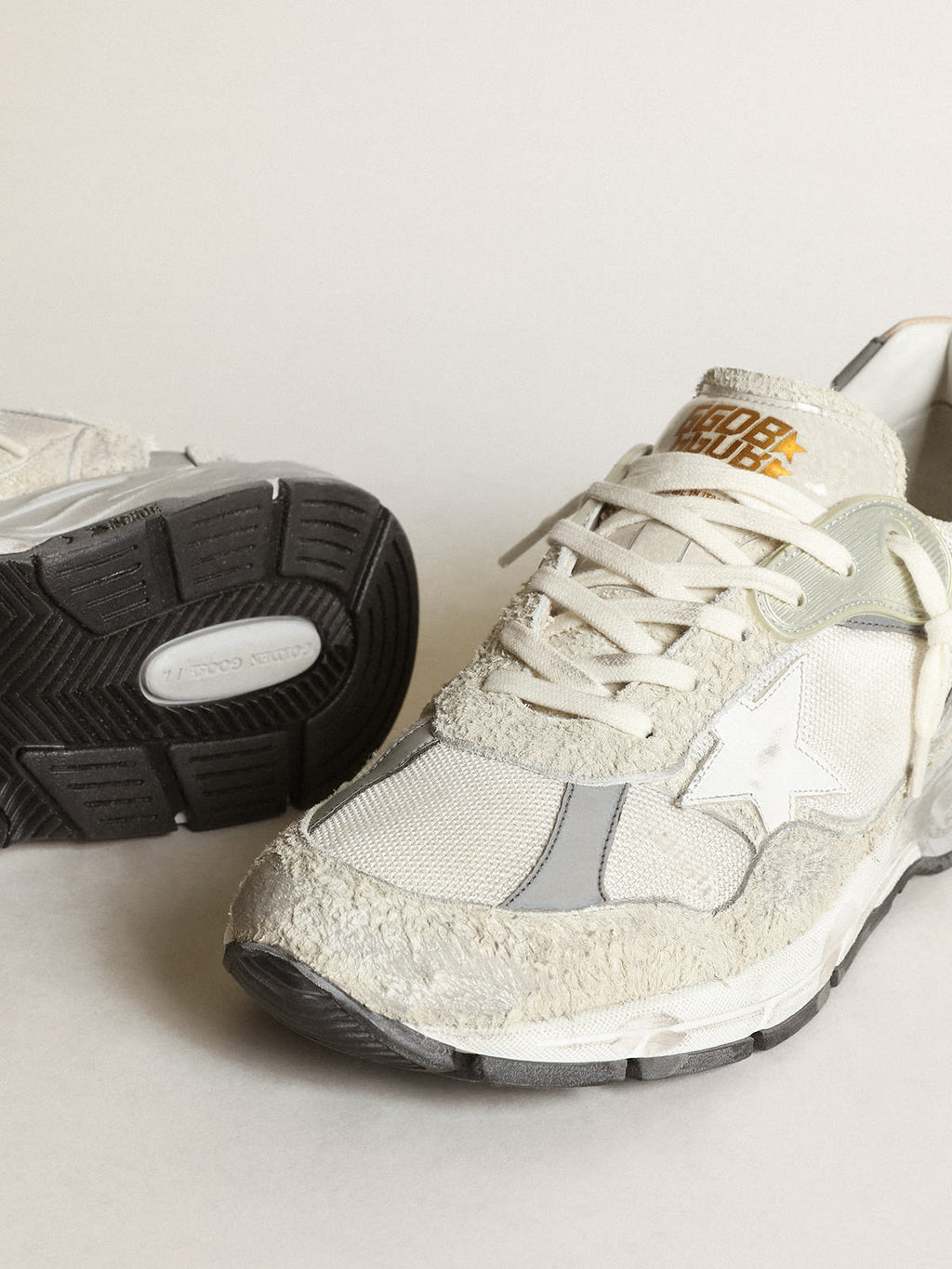 Sneaker Dad-Star in suede bianco e grigio e stella in pelle bianca