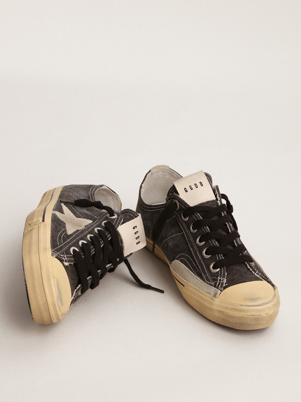 Sneaker V-Star LTD in canvas nero con stella e talloncino in suede color grigio ghiaccio