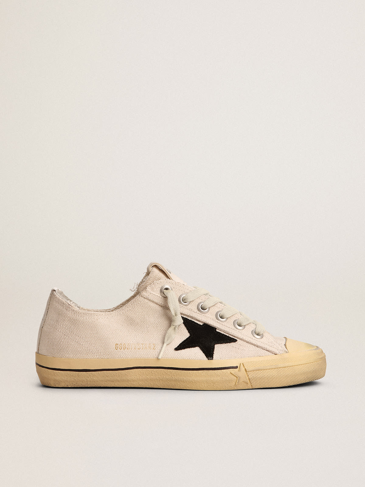 Sneaker V-Star LTD con stella in suede nero e scritta ricamata