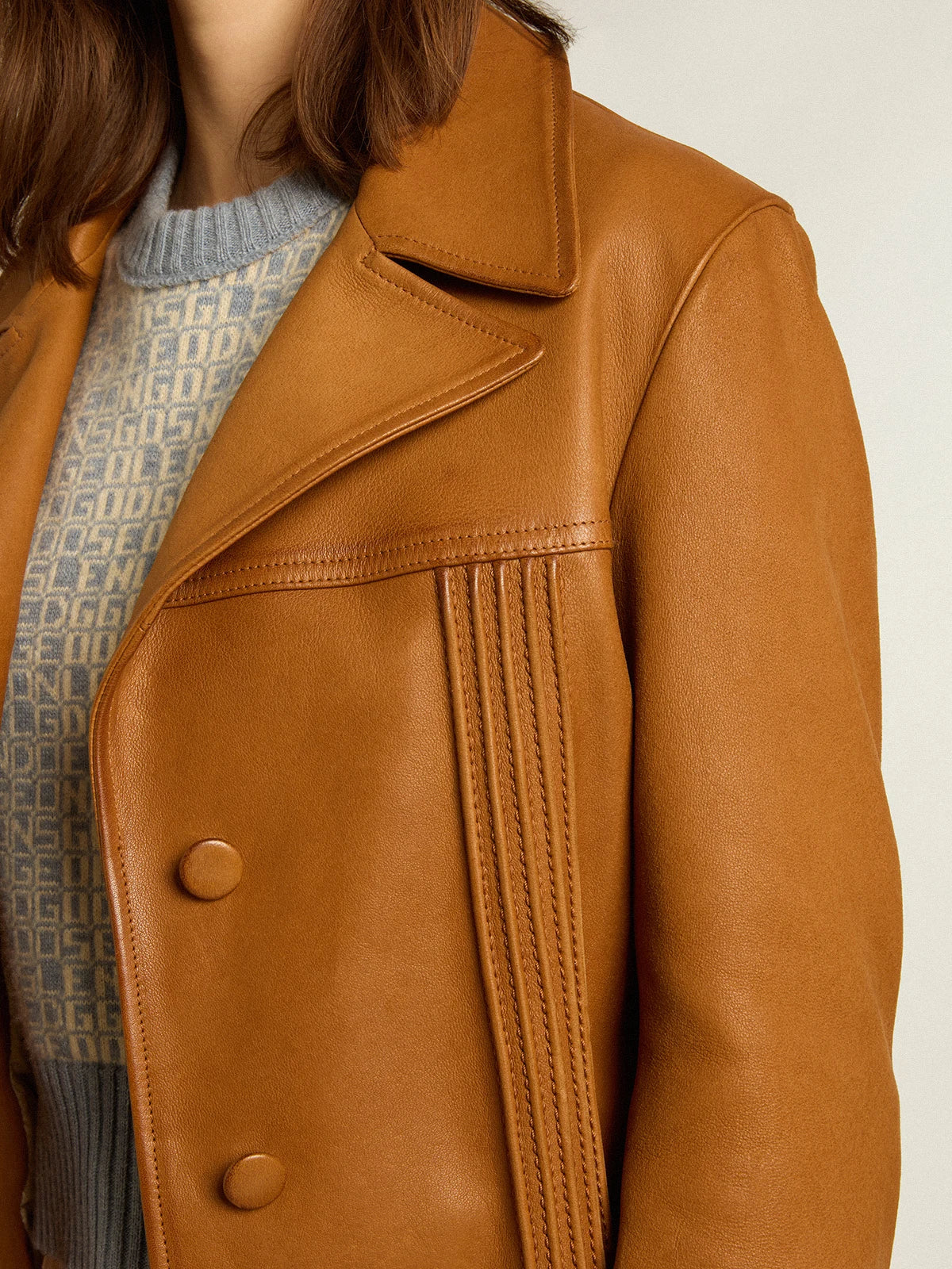 Giacca in pelle color marrone bronzeo