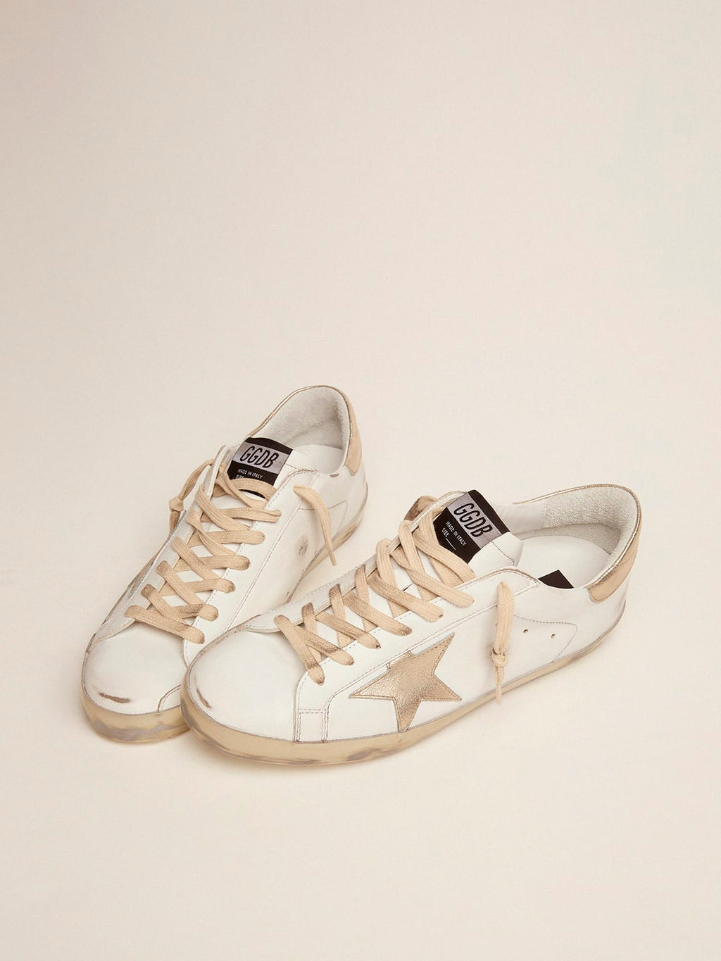 Sneakers Super-Star uomo con foxing sparkle dorato e metal studs lettering