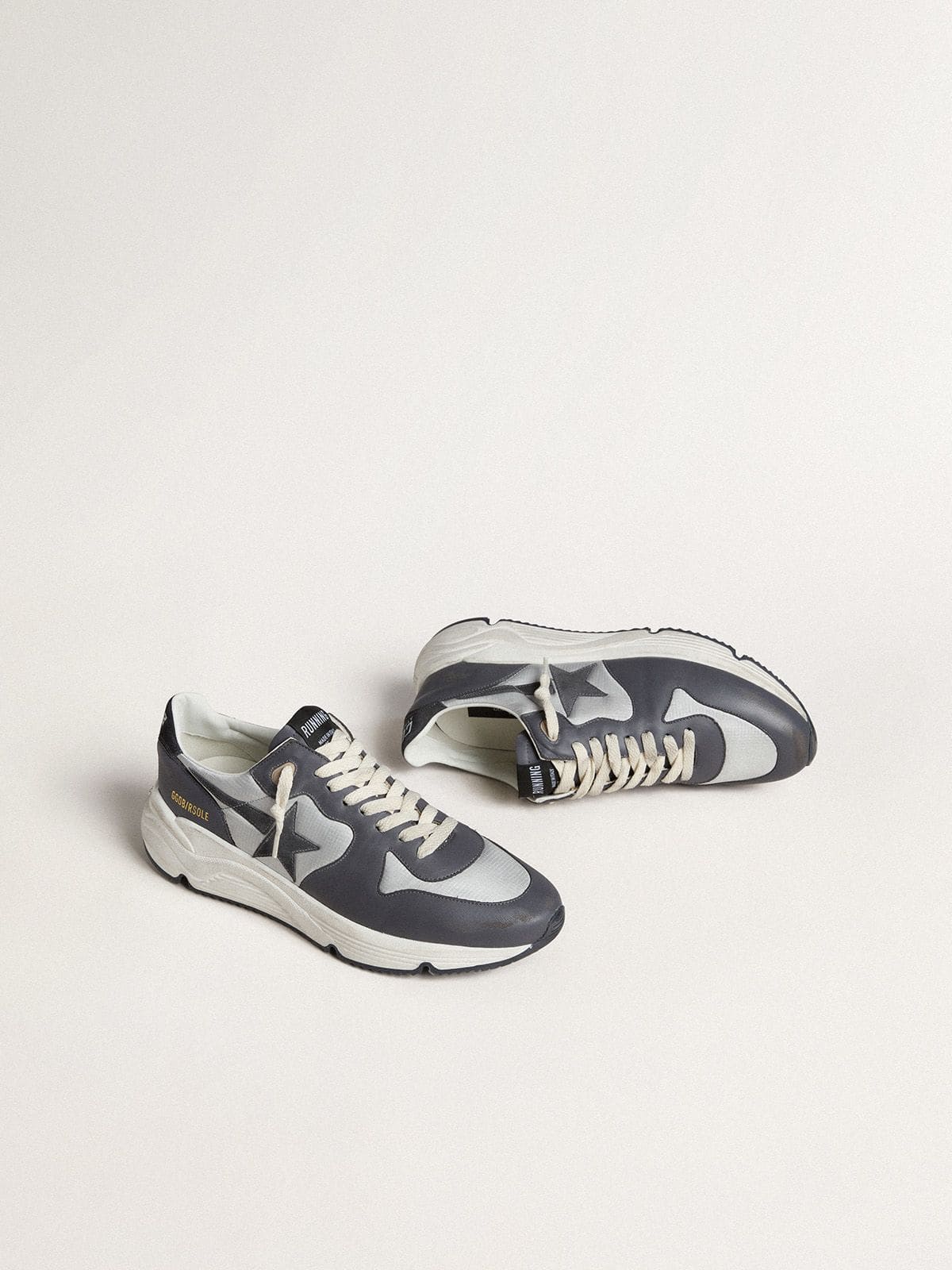 Men’s Running Sole in gray nylon and black nappa leather with a black suede star