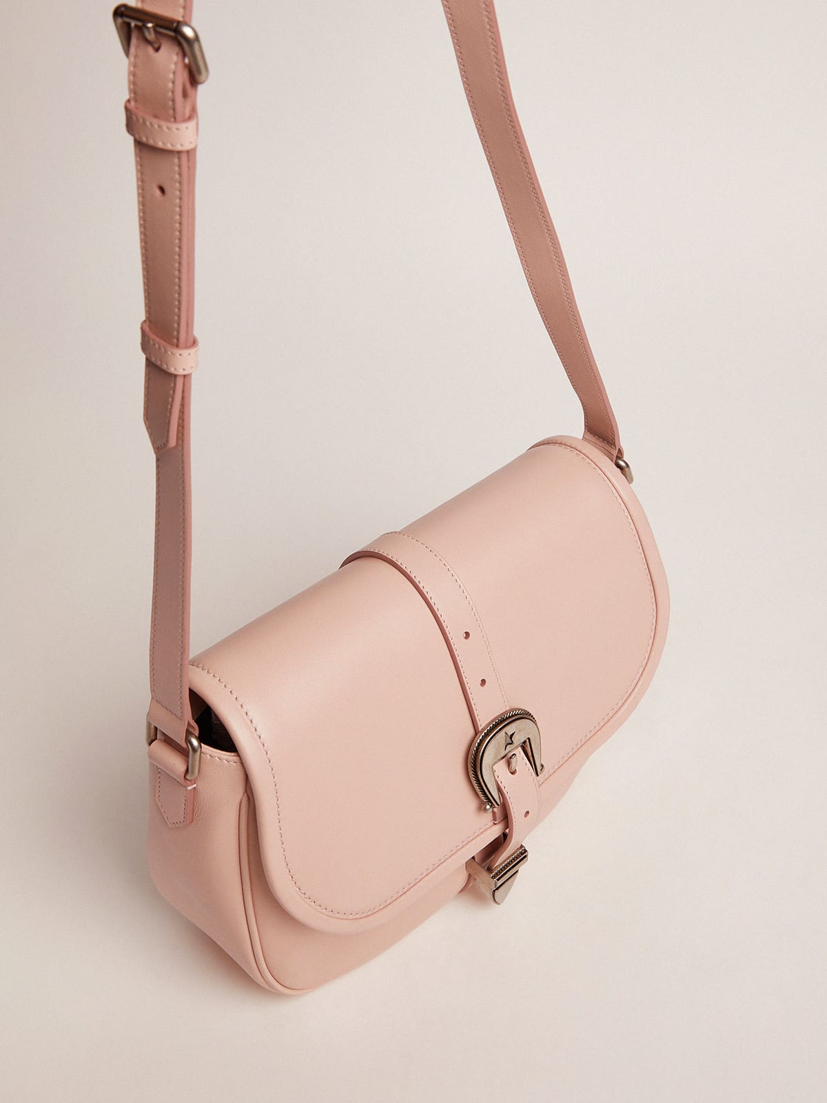 Borsa Rodeo Bag medium in pelle color rosa quarzo