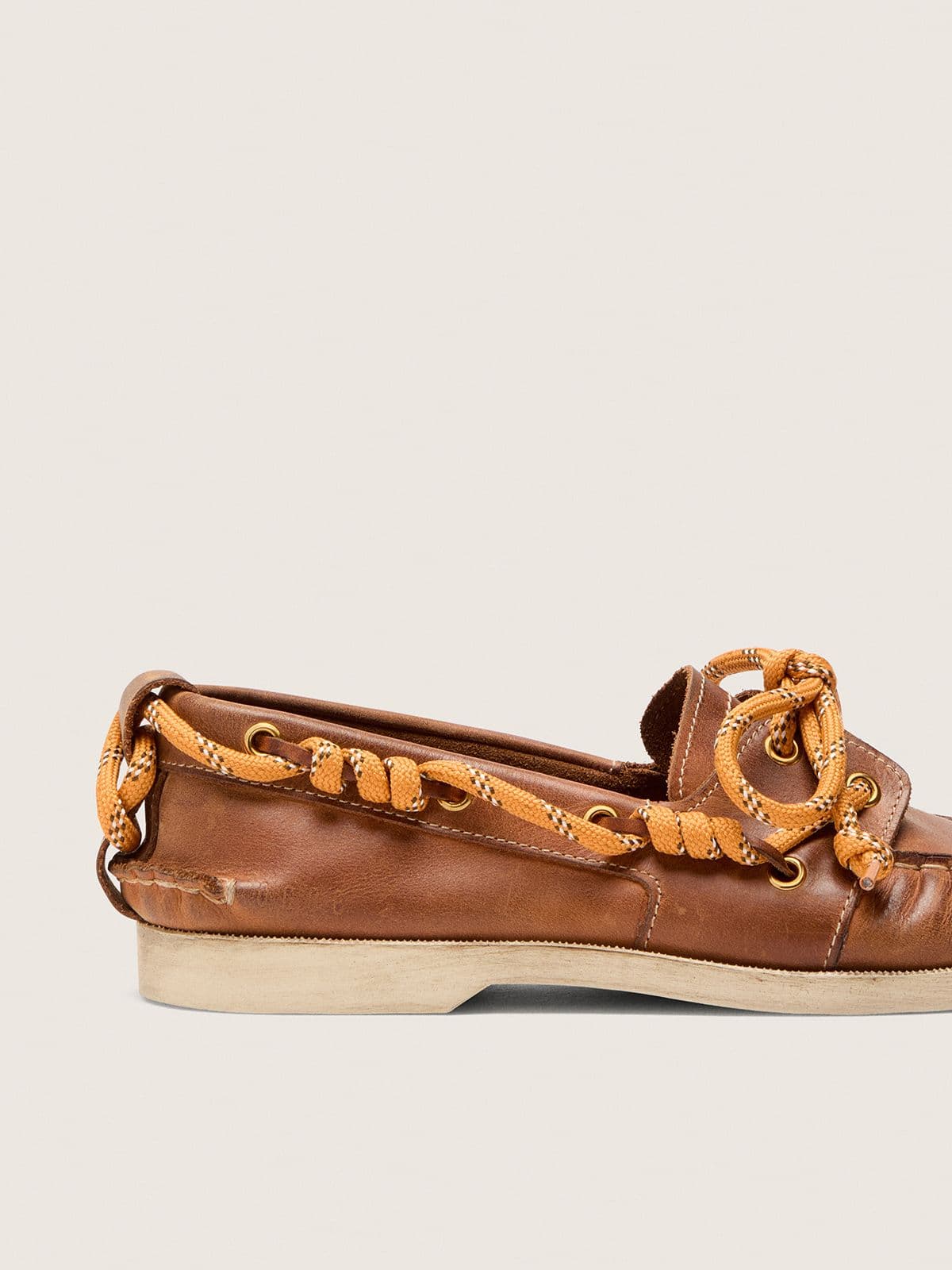 Women's Cruise loafers in tobacco-colored leather with orange hiking laces