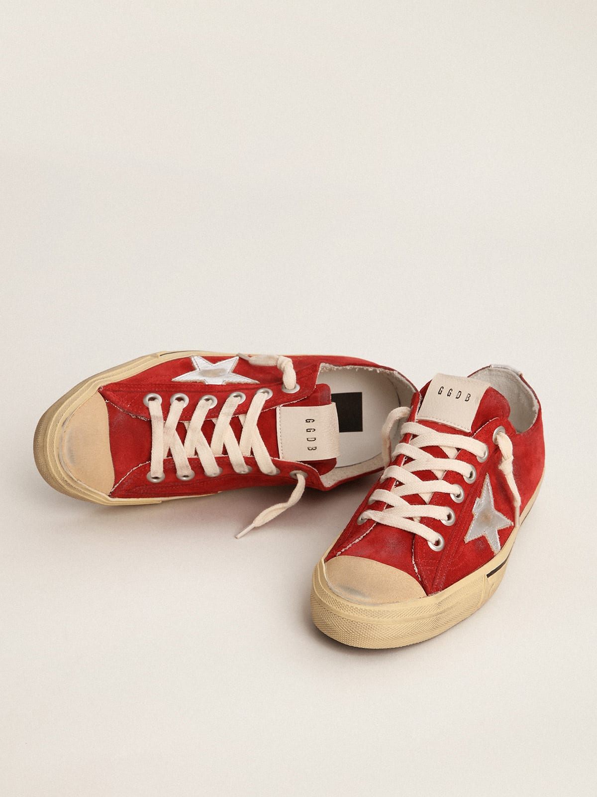 Sneaker V-Star LTD in suede color rosso scuro con stella in pelle laminata color argento