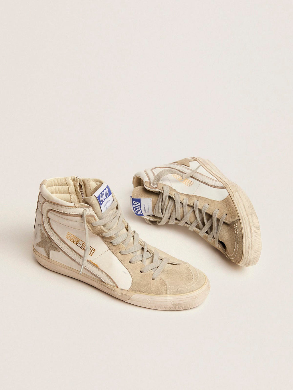 Sneaker Slide con stella in suede grigio ghiaccio e virgola in pelle bianca