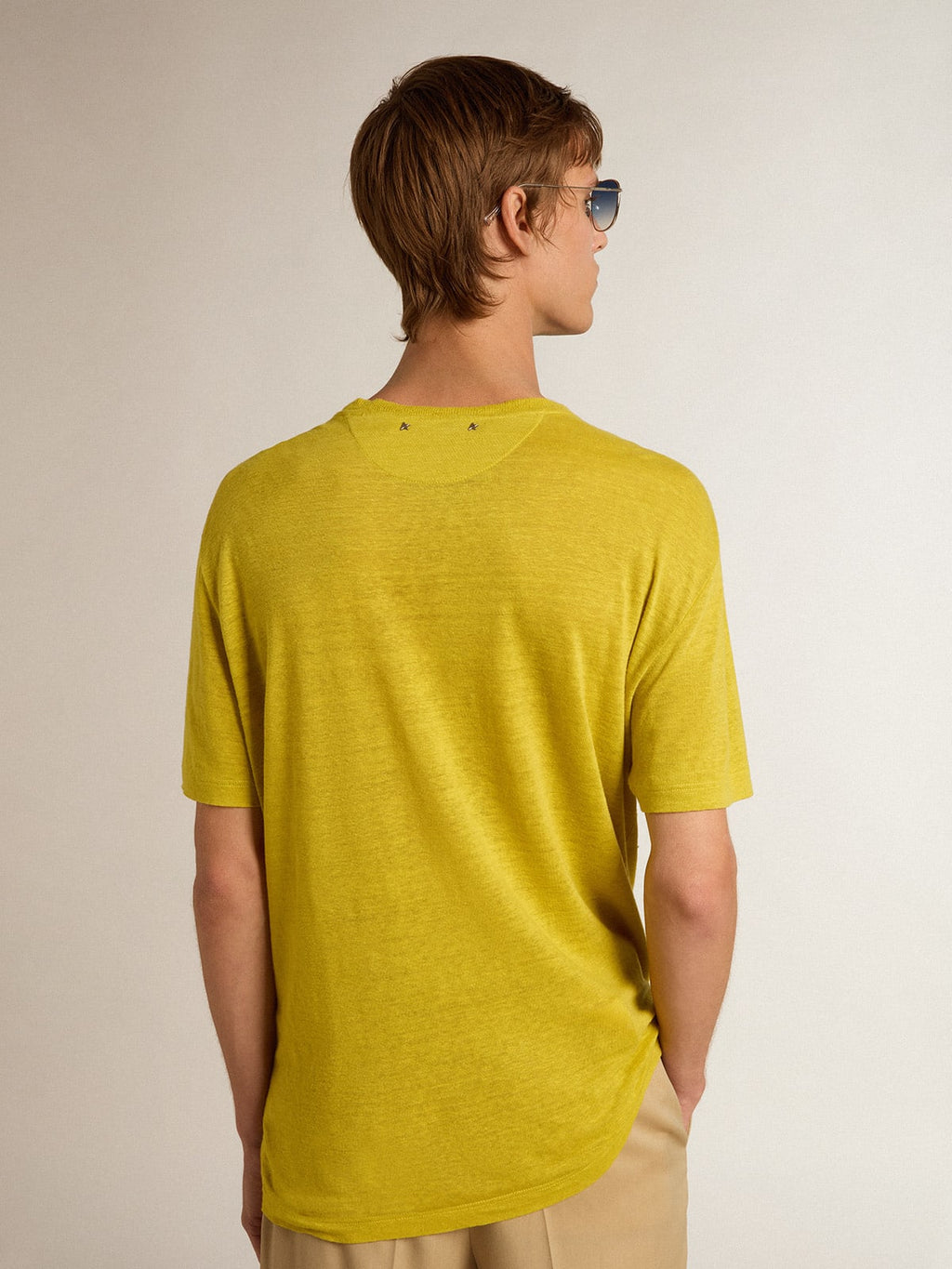 T-Shirt da uomo in lino color giallo granturco