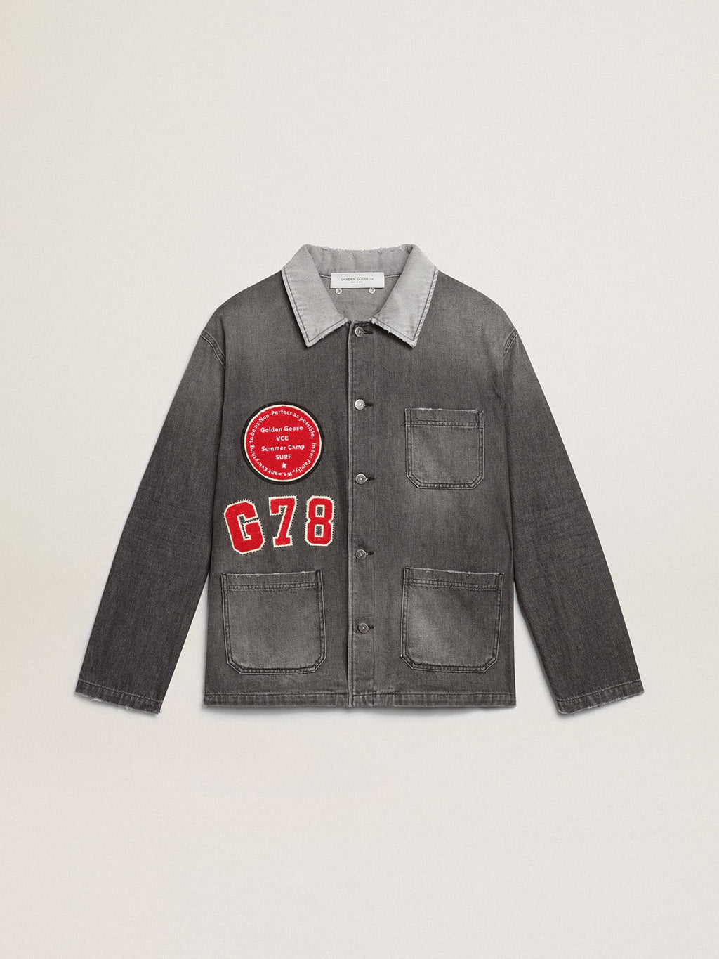 Camicia denim di colore nero con patch