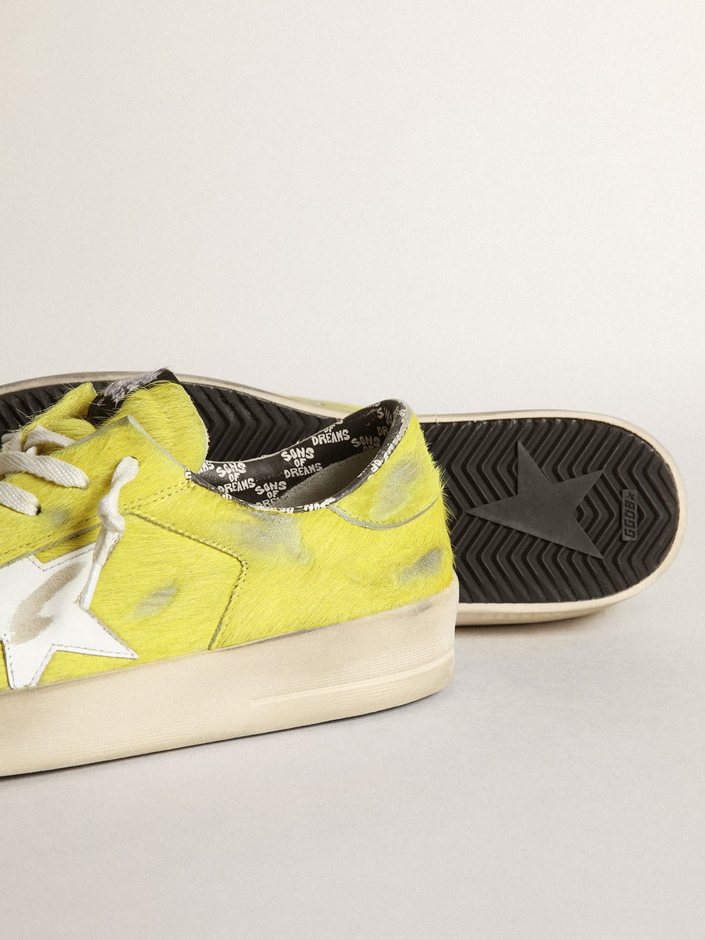 Sneaker Stardan uomo in cavallino giallo fluo con stella in pelle bianca